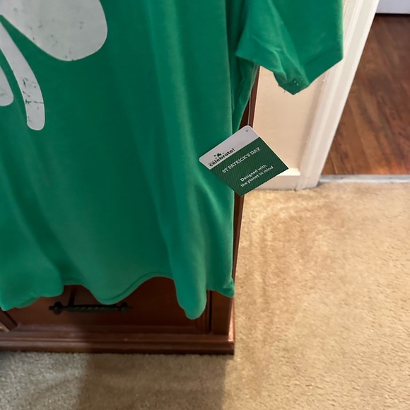 St. Patrick’s Day Graphic T-shirt XXL NWT - Picture 2 of 8
